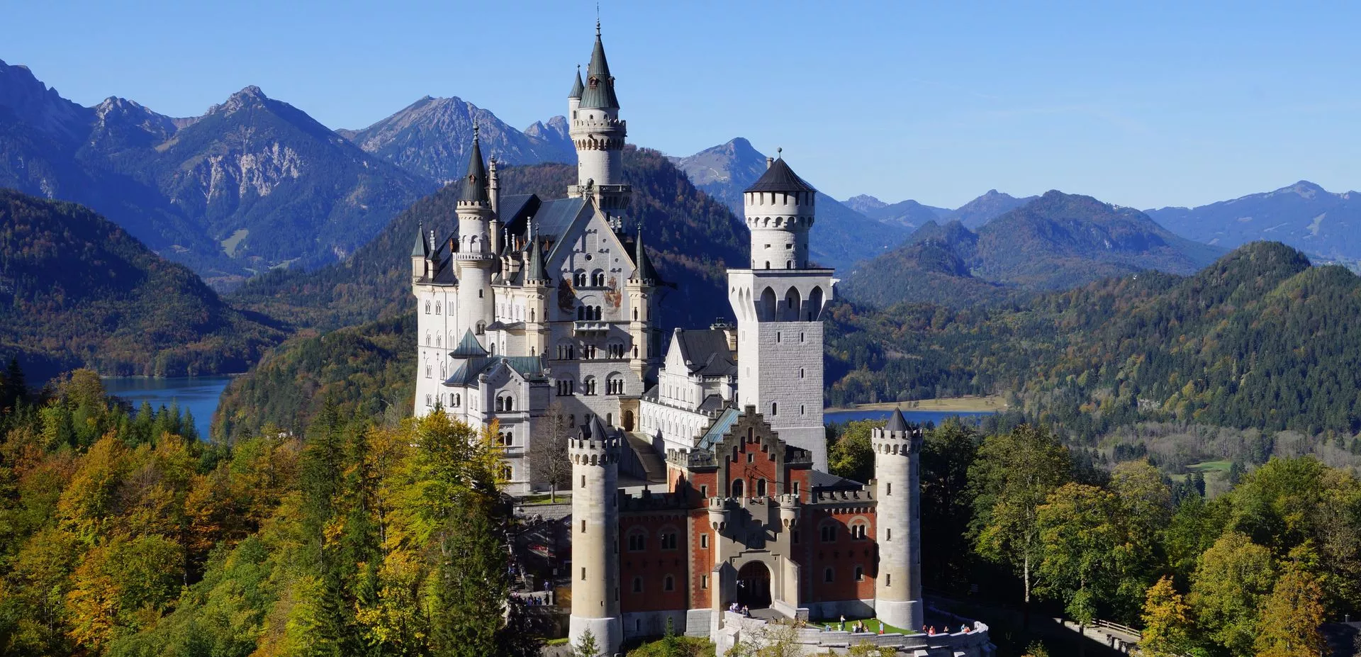 Schloss Neuschwanstein im Herbst